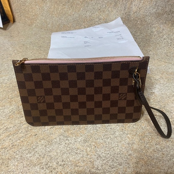 Authentic LV neverfull mm wristlet/ proof of purchase available upon request. - Picture 3 of 10